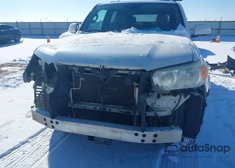 2010 Toyota 4Runner Sr5 V6 z USA, uszkodzony, nr VIN JTEBU5JR1A5010737